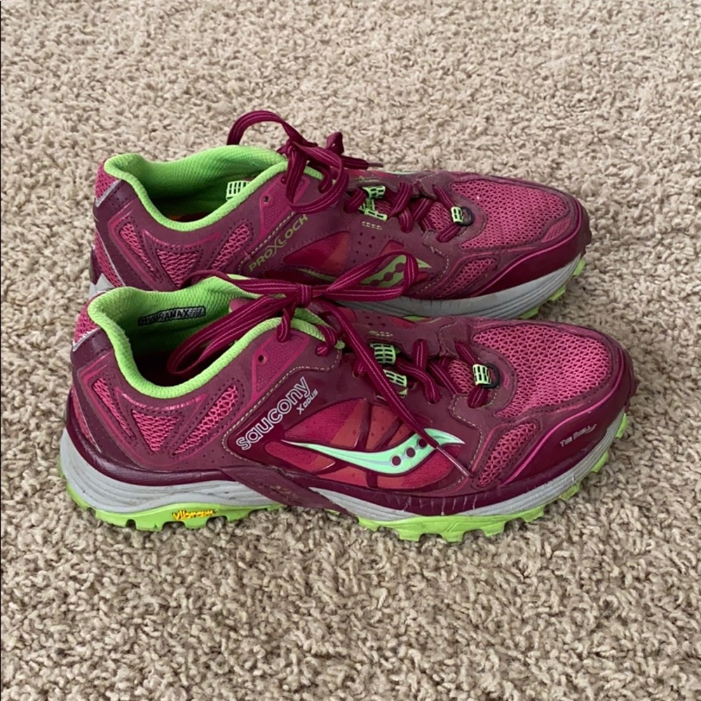 Saucony trail running shoes